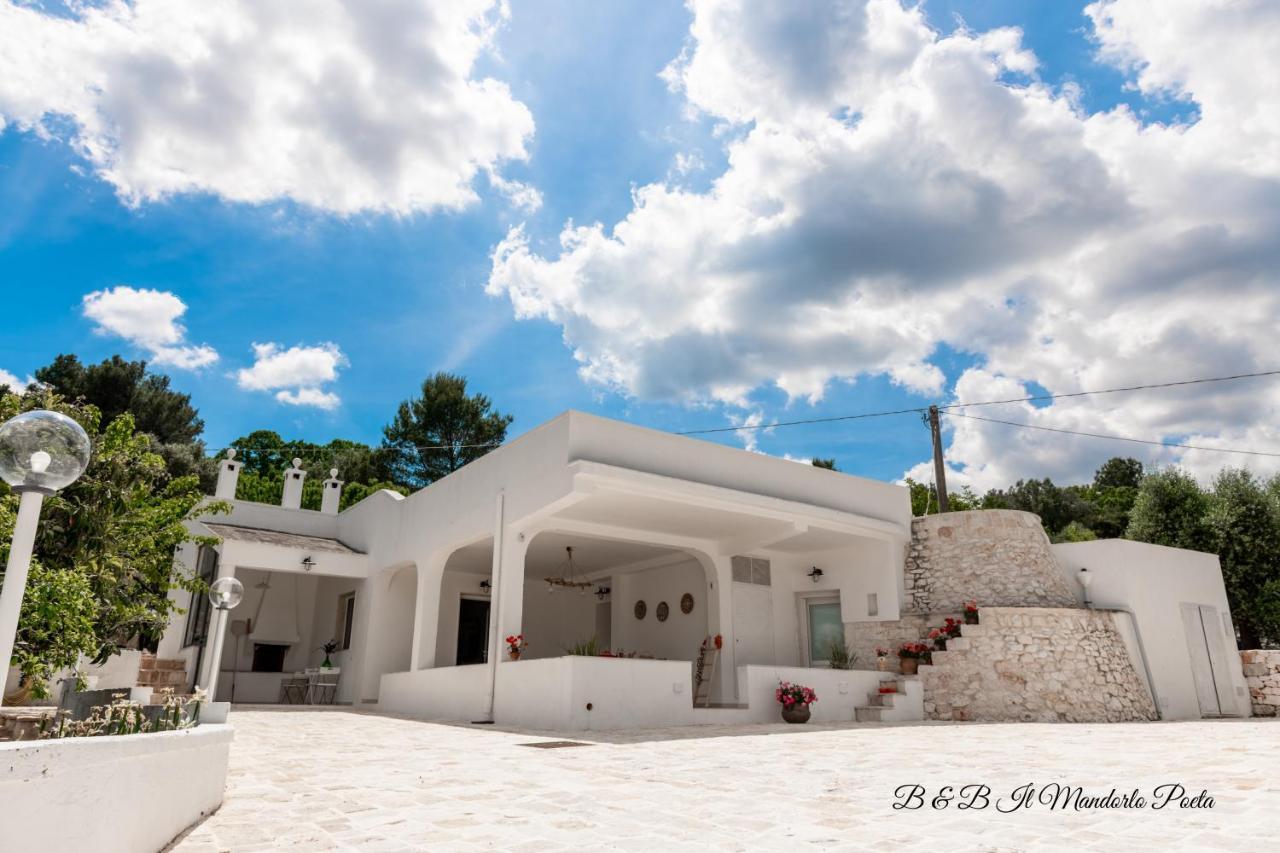 Il Mandorlo Poeta Bed and Breakfast Ostuni Exteriör bild