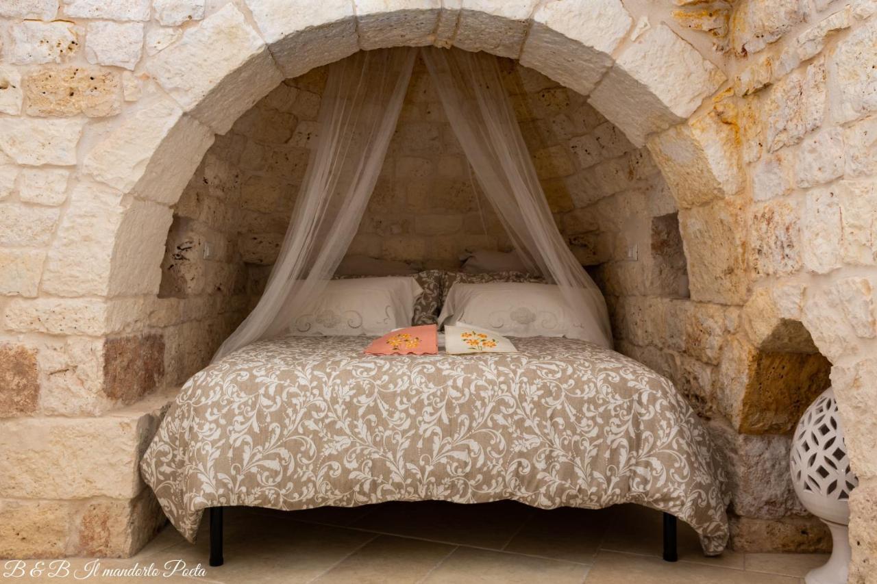 Il Mandorlo Poeta Bed and Breakfast Ostuni Exteriör bild